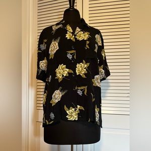 Sag Harbor vintage floral print Hawaiian style shirt women’s size xL
